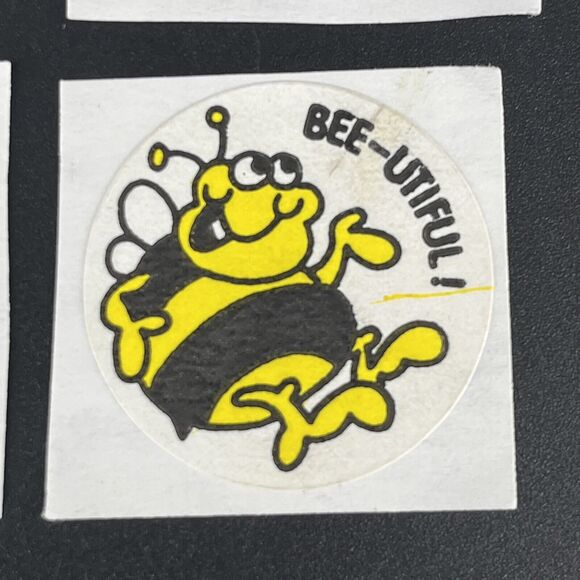 VTG TREND MATTE Scratch and Sniff Stinky Stickers Honey, BEE-UITIFUL Lot Of 8 - Picture 3 of 8